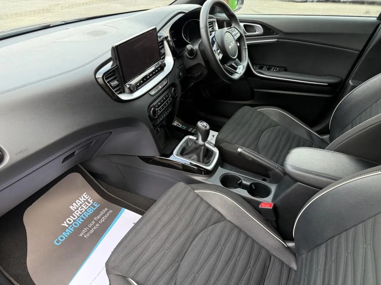 Kia Ceed 2022 photo 2
