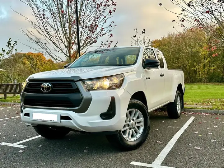 Toyota Hilux 2021 photo 5