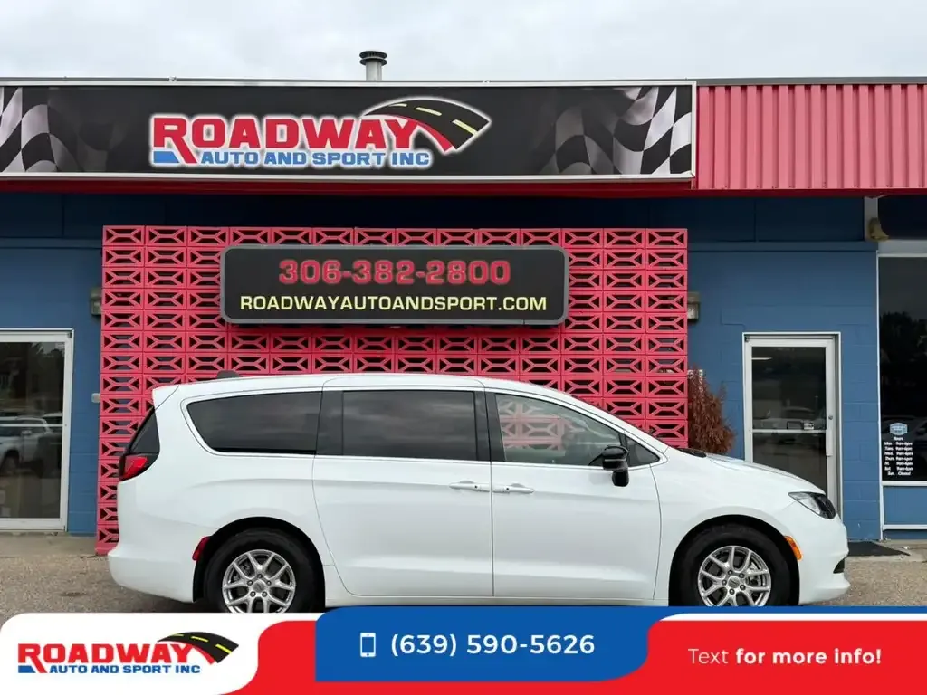 Chrysler Grand Caravan 2024 photo 4