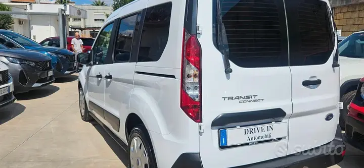 Ford Transit Connect 2022 photo 3