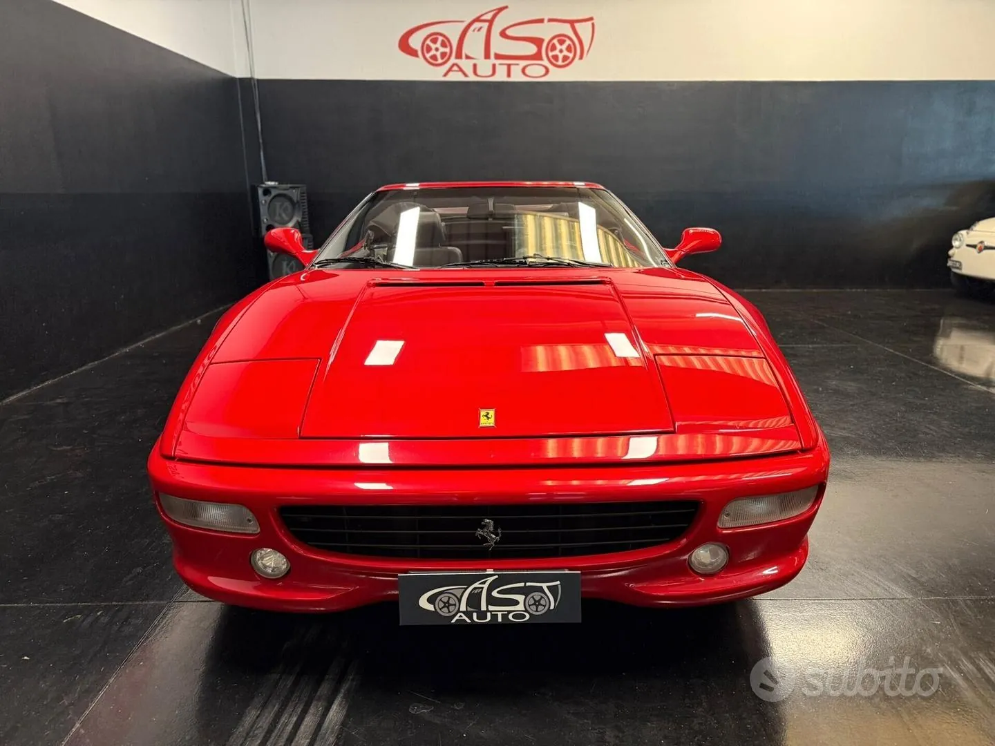 Ferrari F355 1999 photo 3