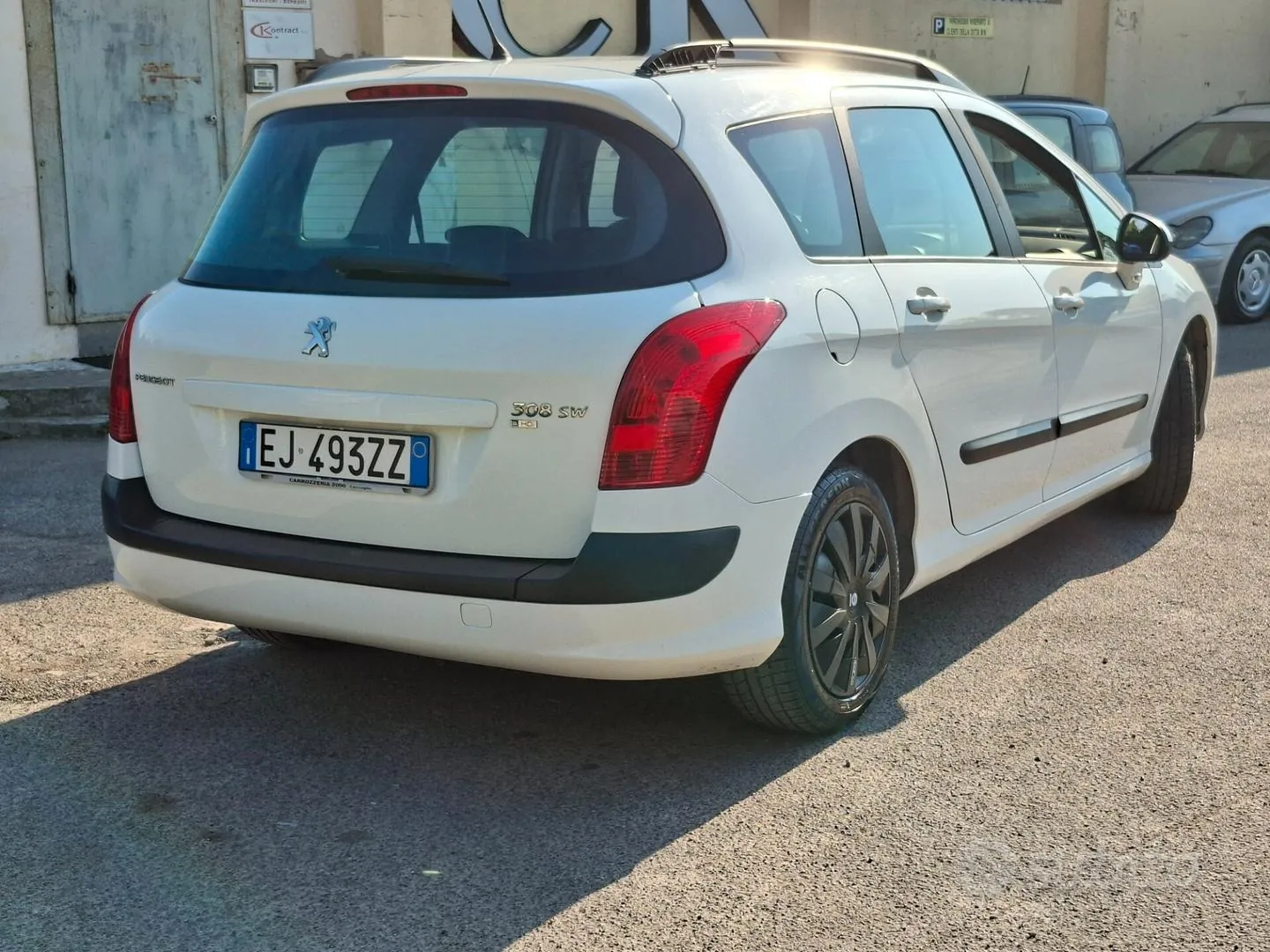 Peugeot 308 2011 photo 5