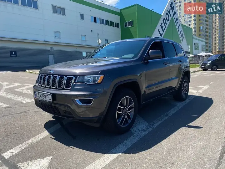 Jeep Grand Cherokee 2019 photo 3