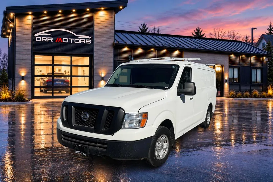 Nissan Nv2500