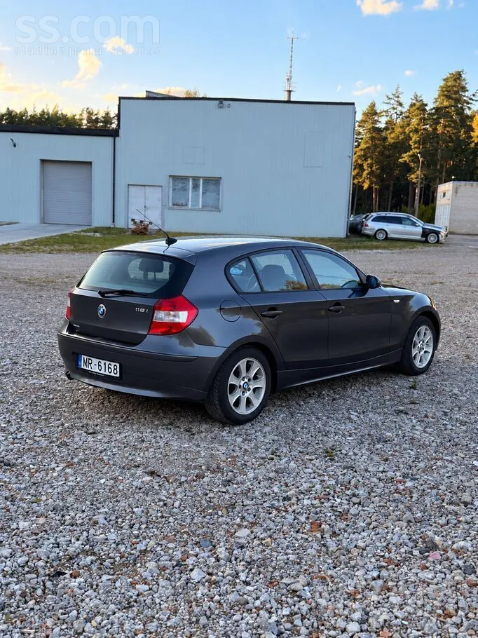 BMW 118 2005 photo 4