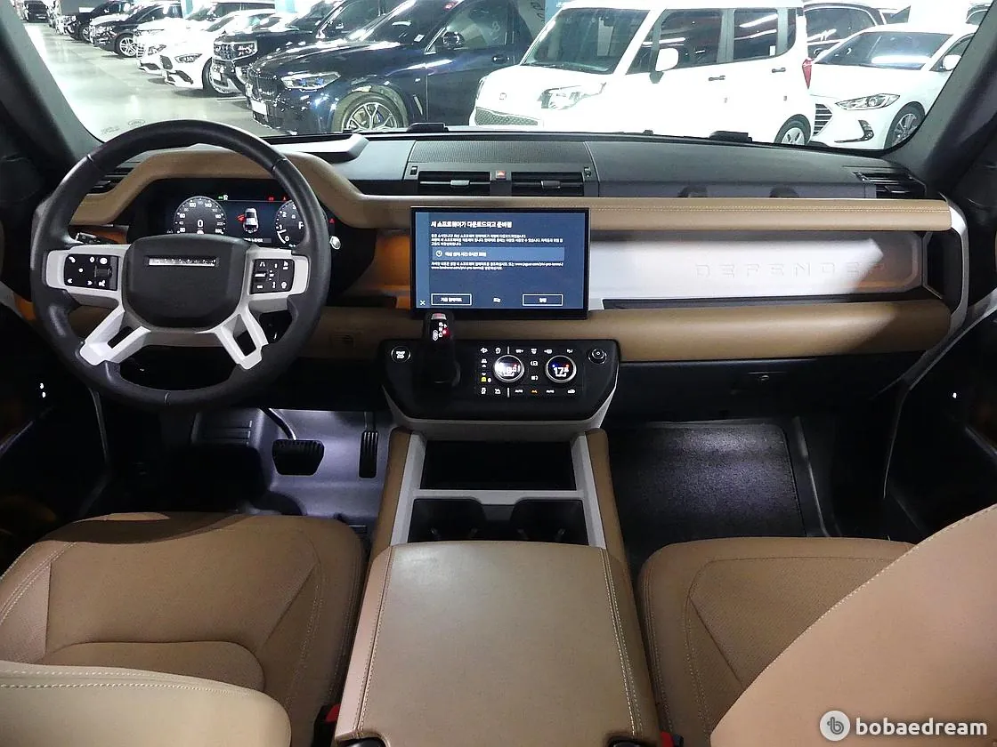 Land Rover Defender 110 2025 photo 4