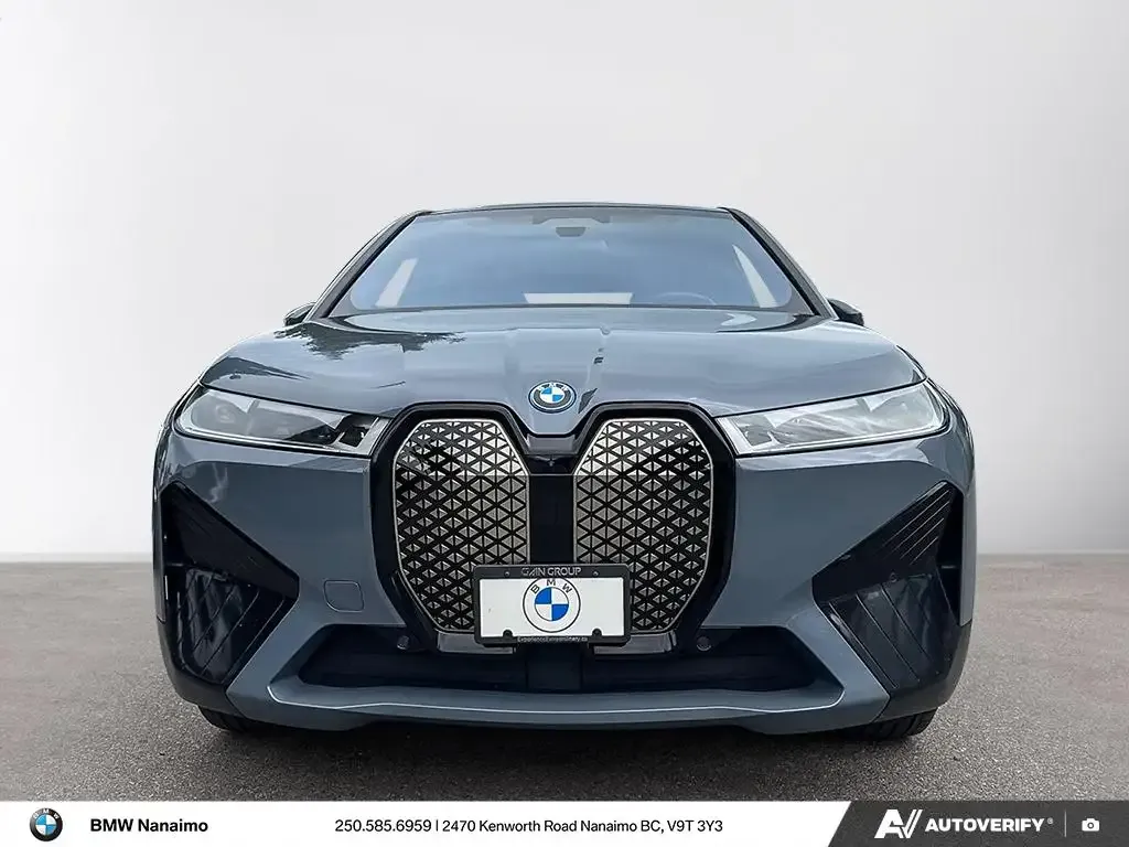 BMW Ix 2023 photo 2