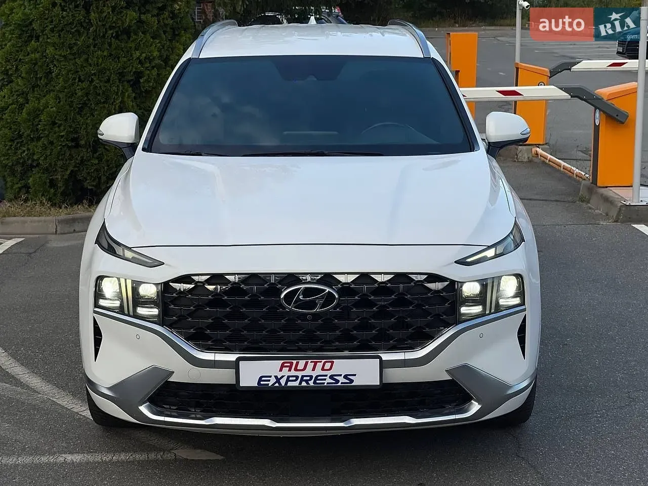 Hyundai Santa Fe 2020 photo 2