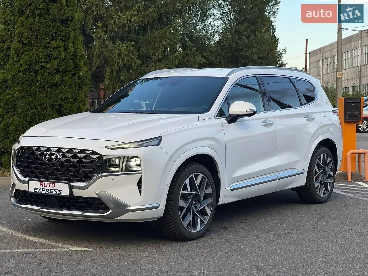 Hyundai Santa Fe 2020 photo 3