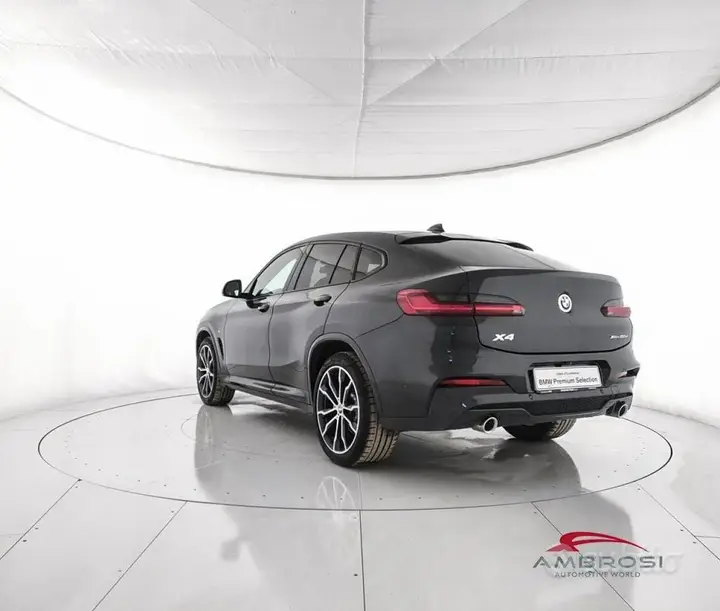 BMW X4 2021 photo 4