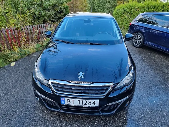 Peugeot 308 2014 photo 2