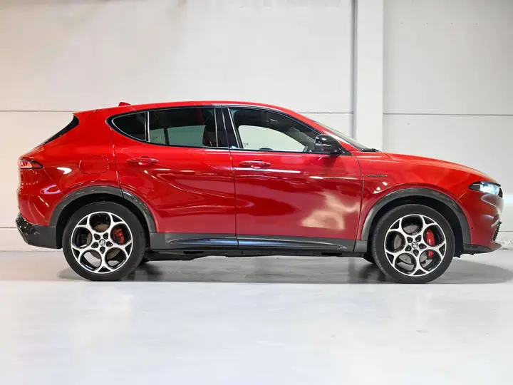 Alfa Romeo Tonale 2023 photo 4