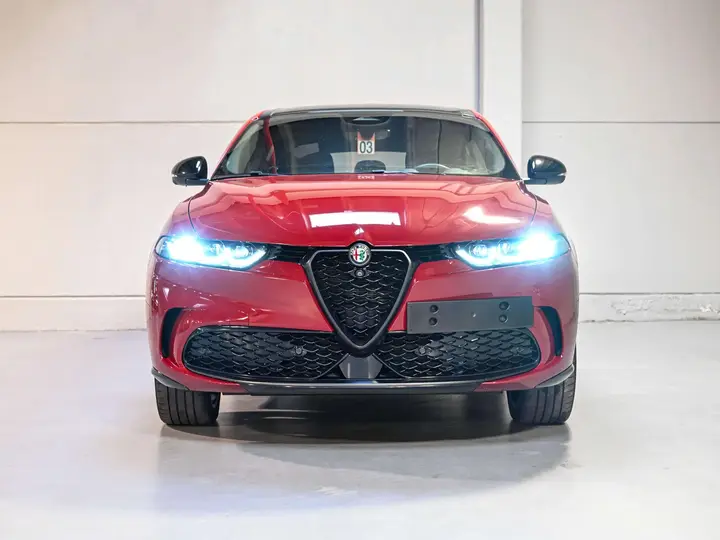 Alfa Romeo Tonale 2023 photo 2