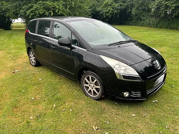 Peugeot 5008 2010 photo 5