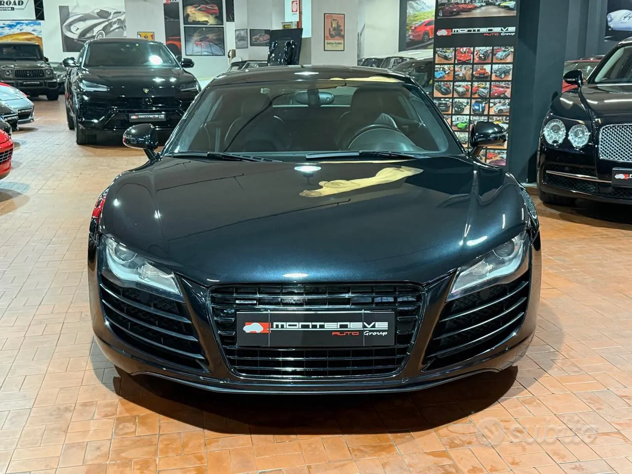 Audi R8 2007 photo 2