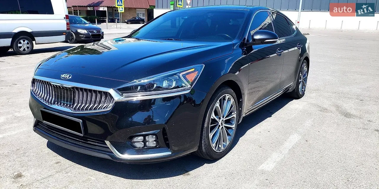 Kia Cadenza 2017 photo 2