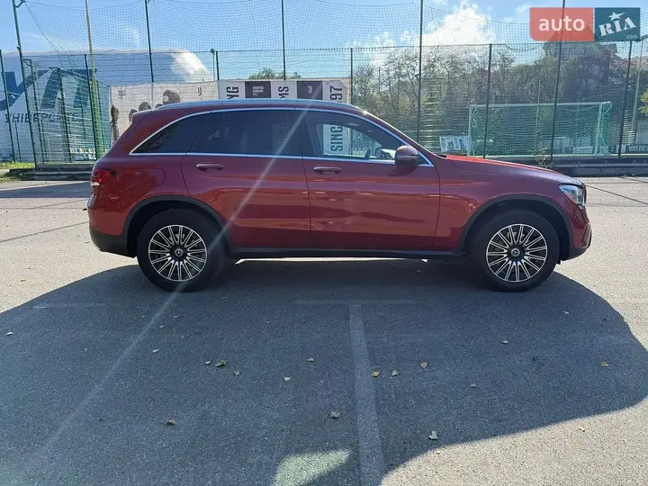 Mercedes-Benz Glc 2019 photo 4