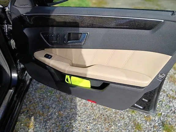 Mercedes-Benz E250 D 2009 photo 4