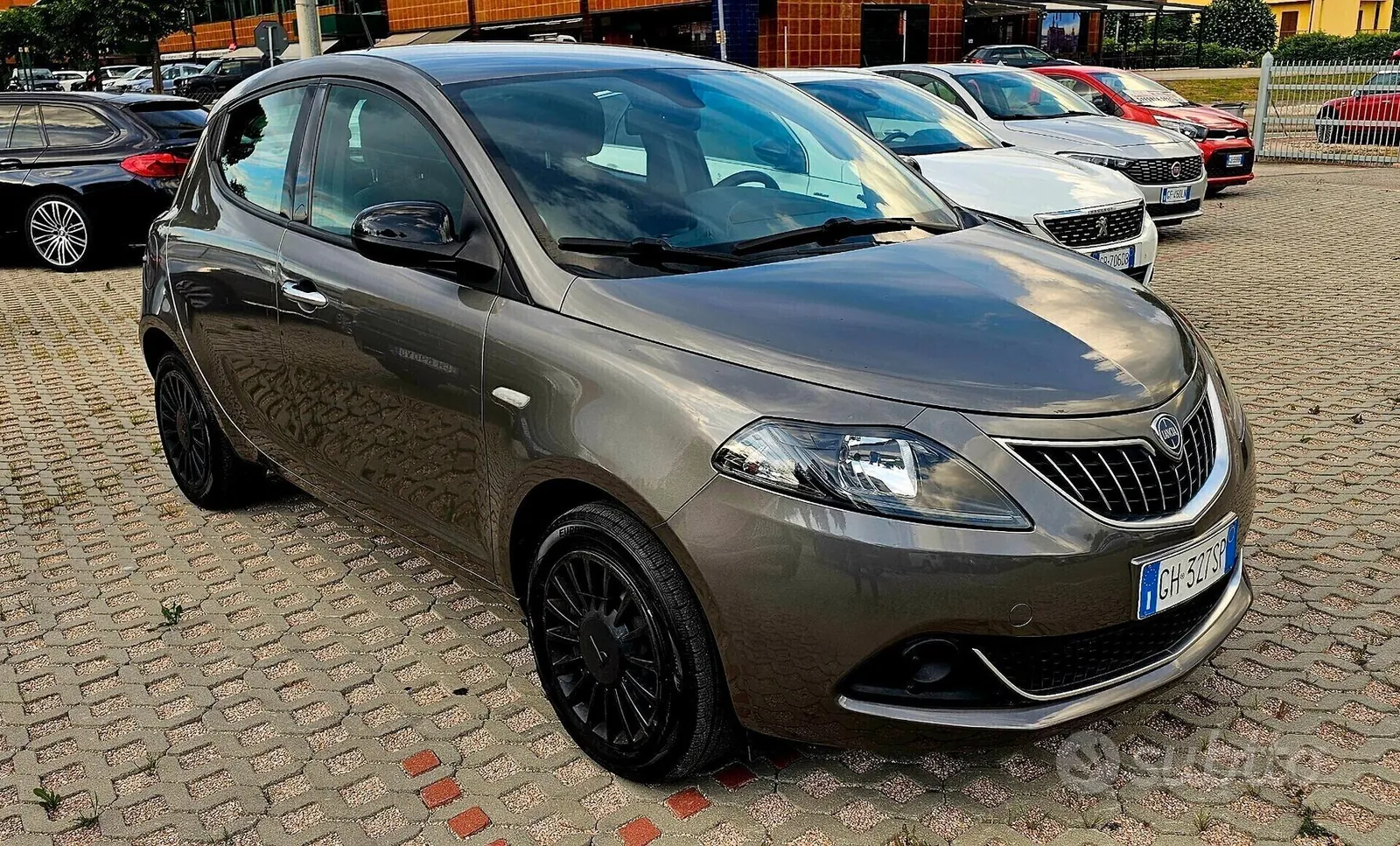 Lancia Ypsilon 2022 photo 2