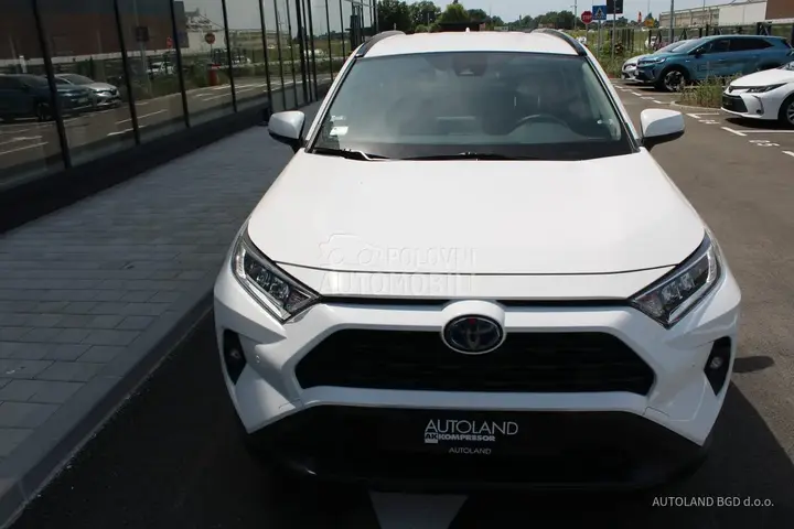 Toyota Rav4 2023 photo 2