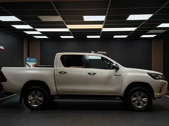 Toyota Hilux 2017 photo 5