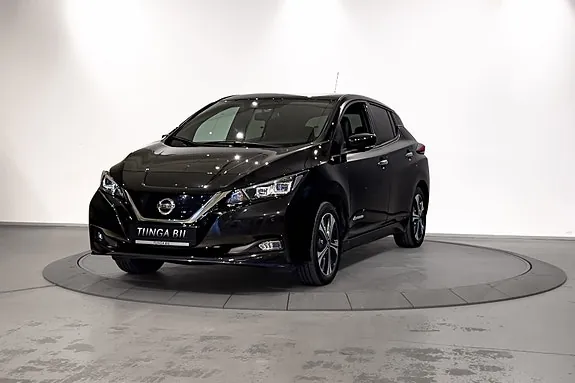 Nissan Leaf 2021 photo 2
