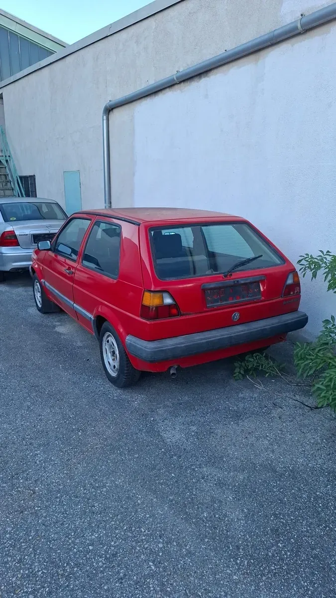 Volkswagen Golf 1988 photo 2