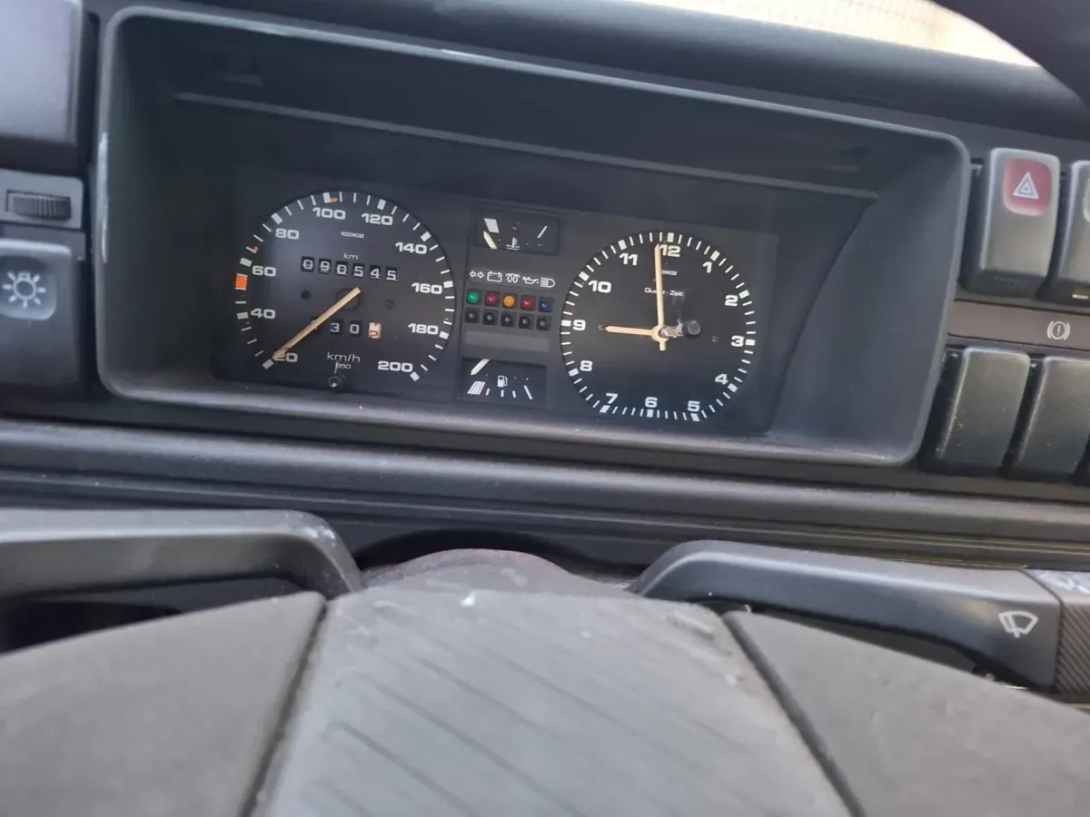 Volkswagen Golf 1988 photo 3