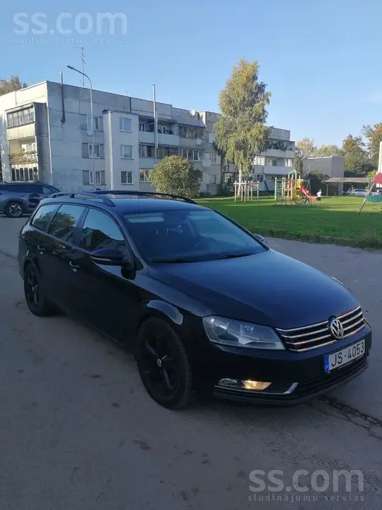 Volkswagen Passat 2011 photo 3