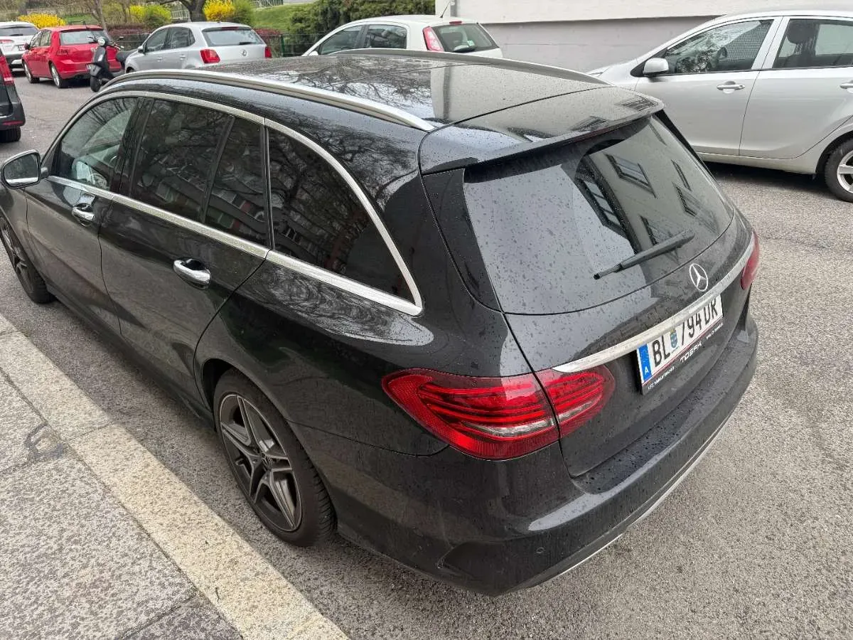 Mercedes-Benz C-Class 2019 photo 3