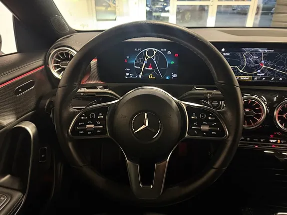 Mercedes-Benz Cla200 2023 photo 5