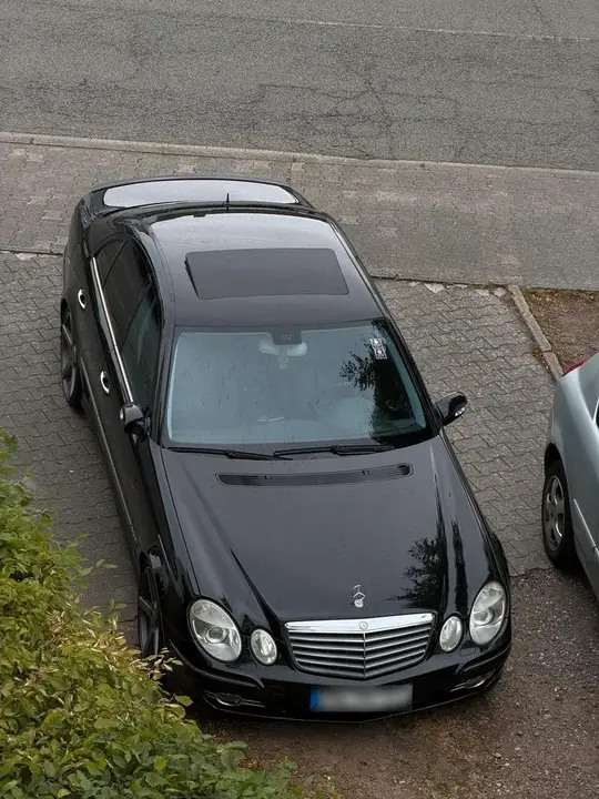 Mercedes-Benz E500