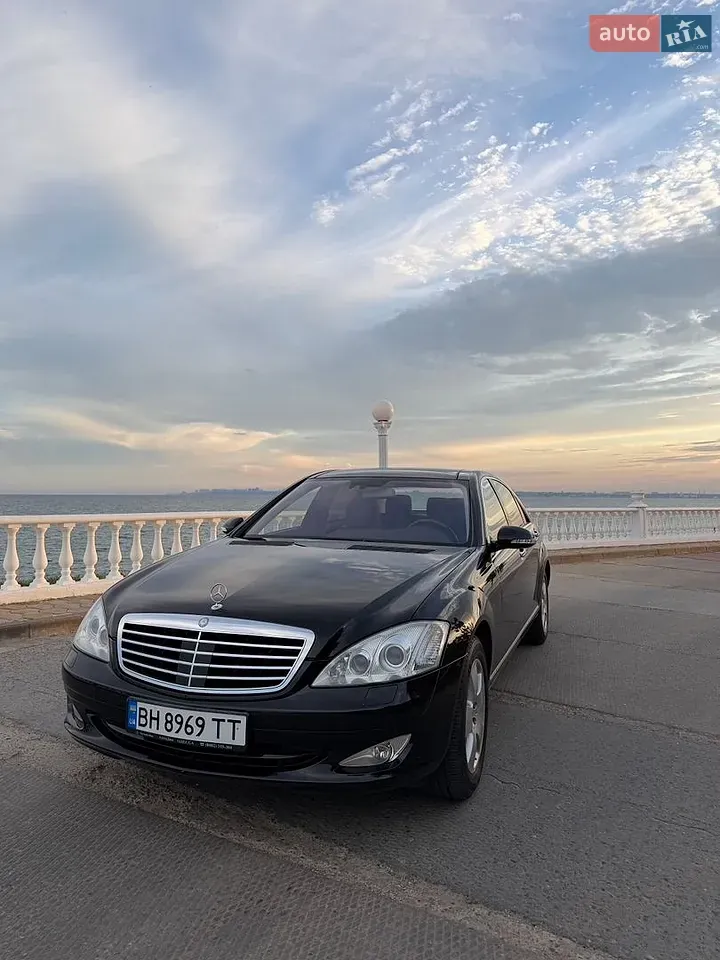 Mercedes-Benz S-Class 2006 photo 3