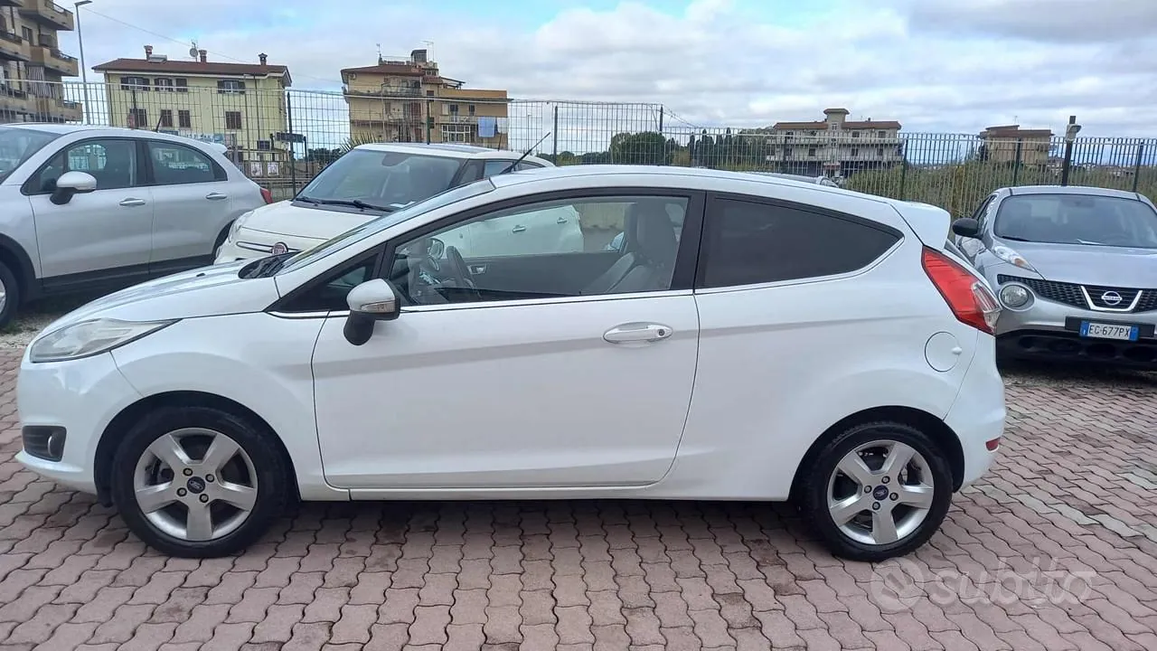Ford Fiesta 2017 photo 4