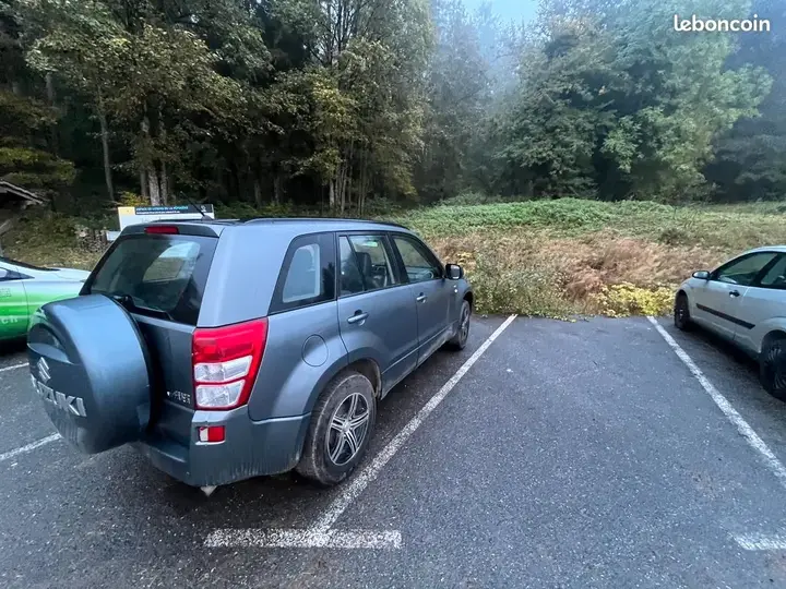 Suzuki Grand Vitara 2008 photo 2