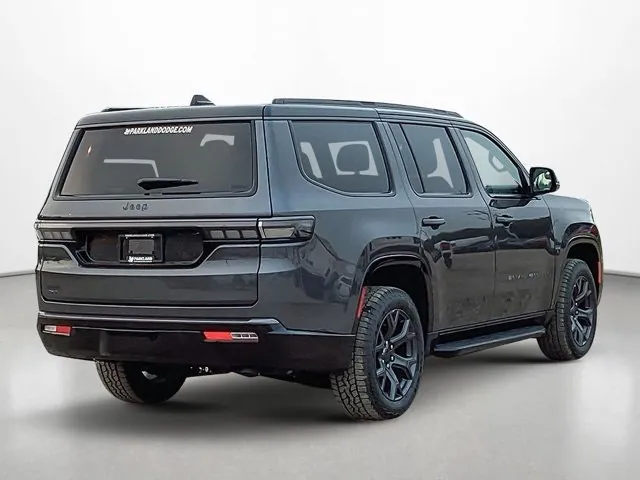 Jeep Grand Wagoneer 2026 photo 5