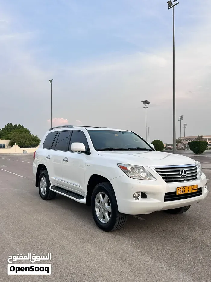 Lexus Lx 570 2008 photo 2
