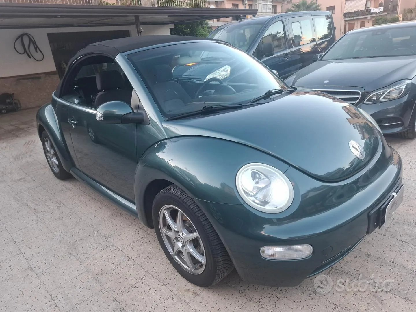 Volkswagen New Beetle 2006 photo 4