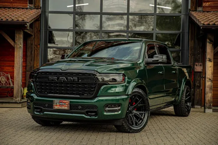 Dodge Ram 1500 2024 photo 2