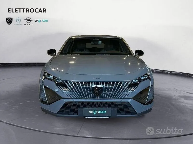 Peugeot 408 2025 photo 5