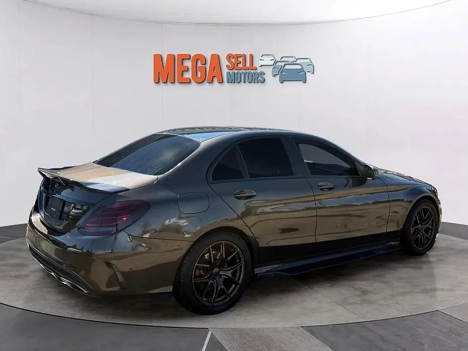 Mercedes-Benz C 300 2015 photo 3