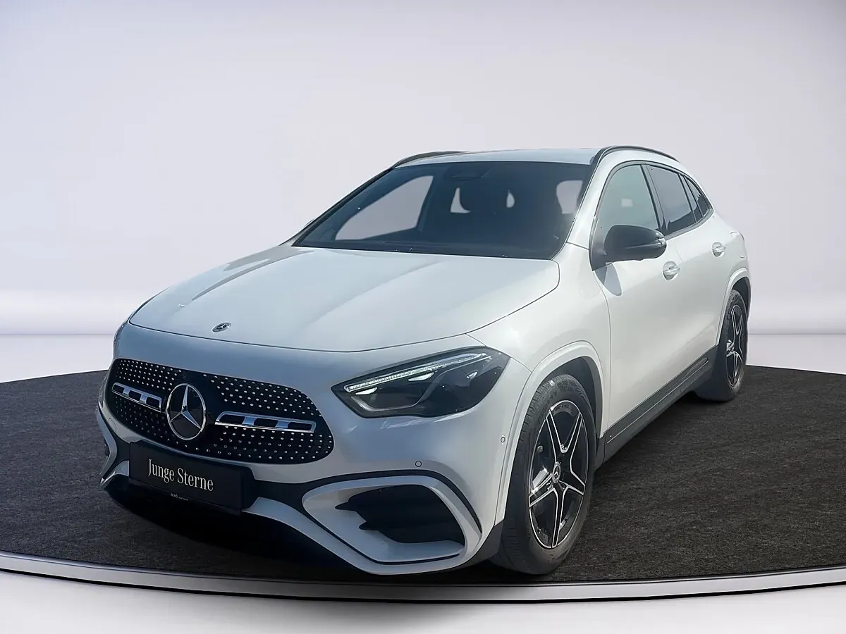 Mercedes-Benz Gla Class 2024 photo 3