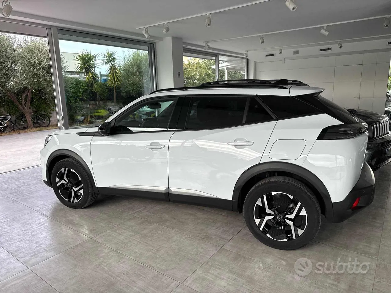 Peugeot 2008 2024 photo 4