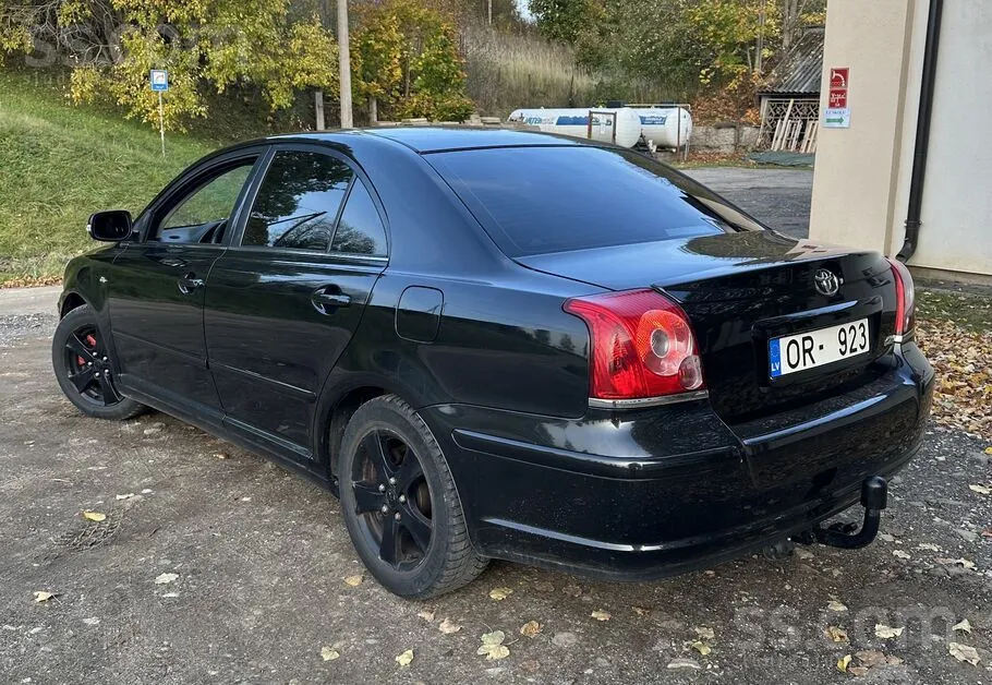 Toyota Avensis 2006 photo 5