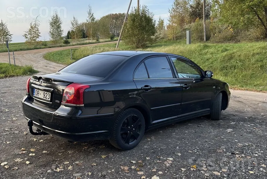 Toyota Avensis 2006 photo 4