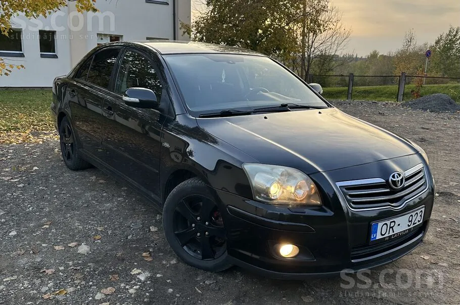Toyota Avensis 2006 photo 2