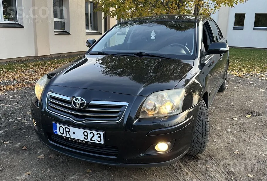 Toyota Avensis 2006 photo 3