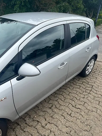 Opel Corsa 2012 photo 4
