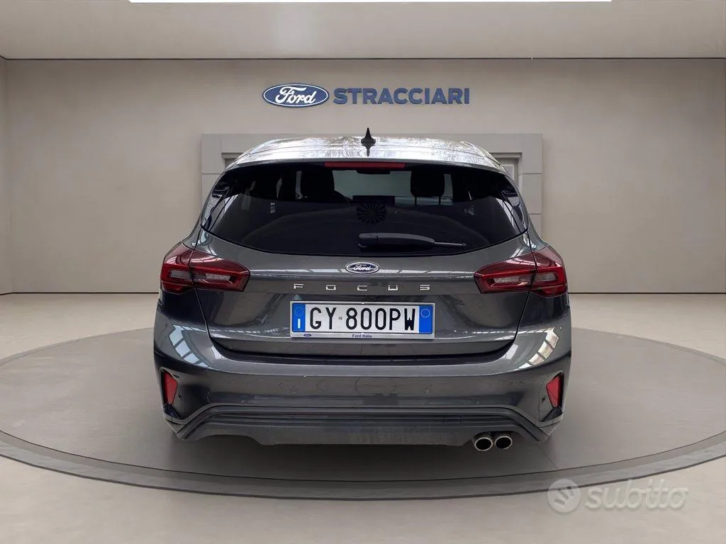 Ford Focus 2025 photo 5