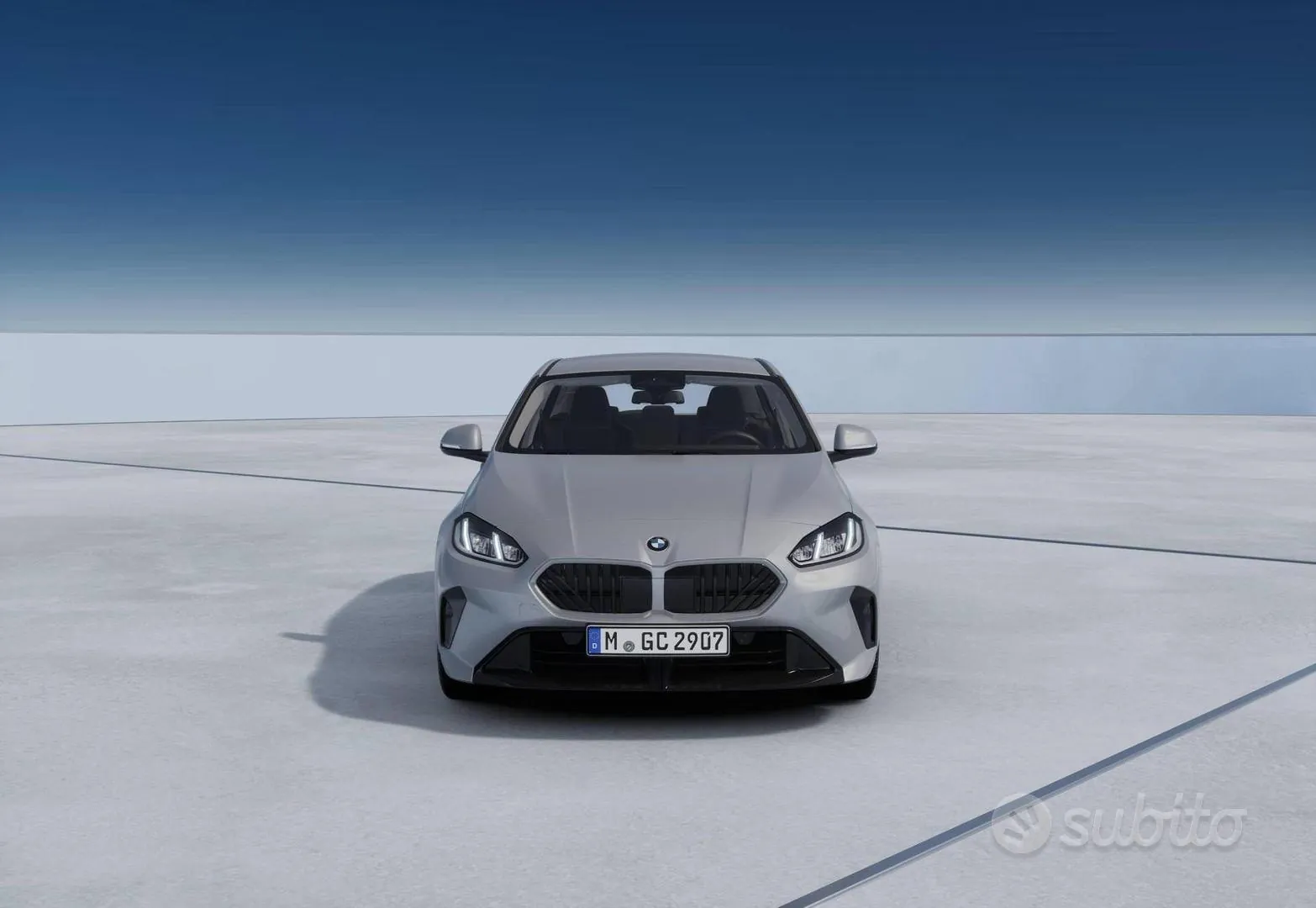 BMW 1 Series photo 3